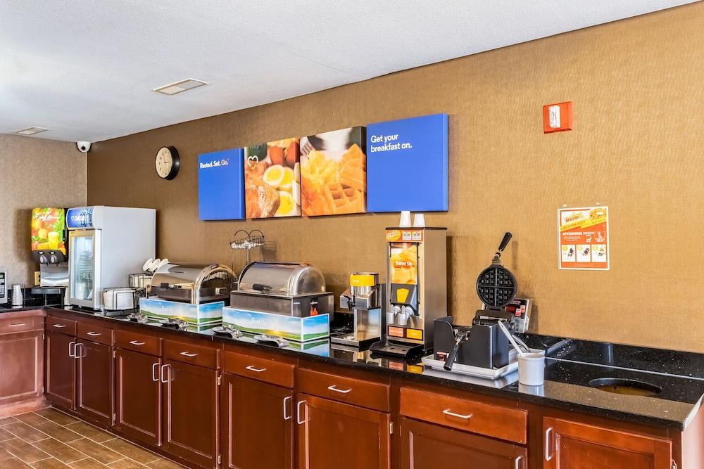 Comfort Inn & Suites Cincinnati Eastgate Εξωτερικό φωτογραφία