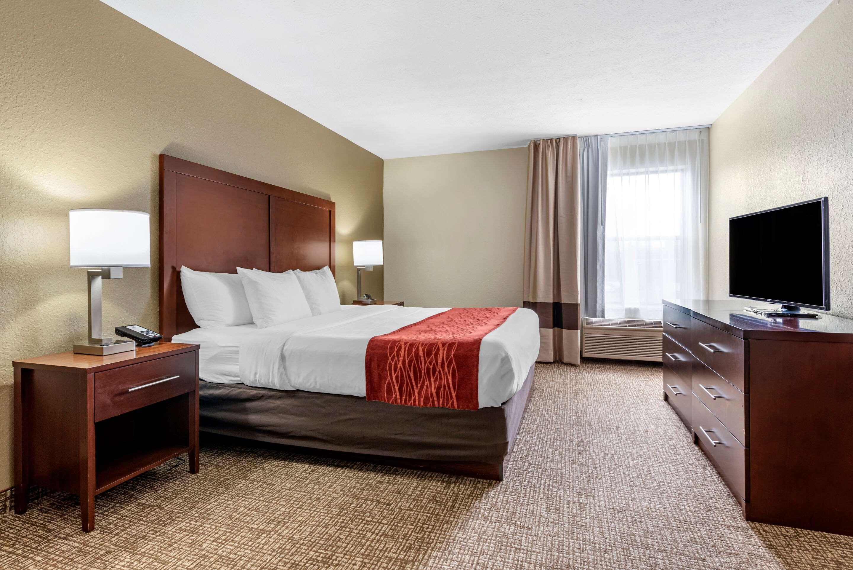Comfort Inn & Suites Cincinnati Eastgate Εξωτερικό φωτογραφία