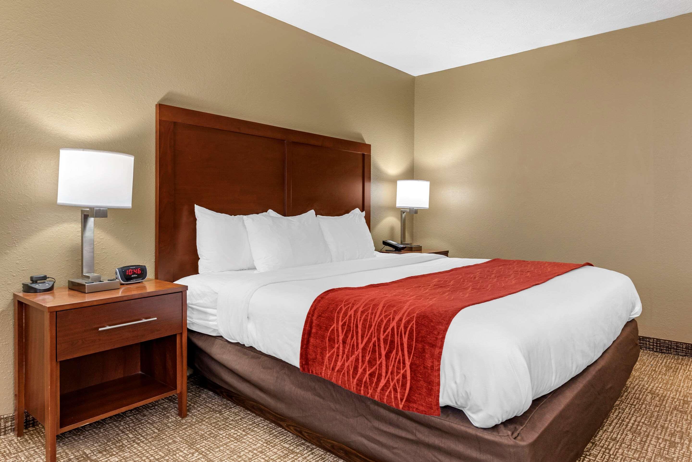 Comfort Inn & Suites Cincinnati Eastgate Εξωτερικό φωτογραφία