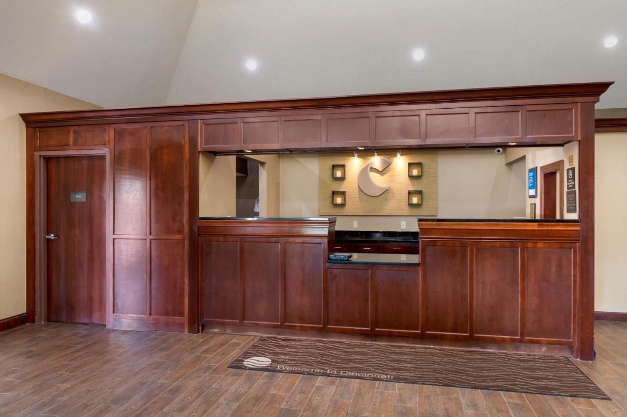 Comfort Inn & Suites Cincinnati Eastgate Εξωτερικό φωτογραφία
