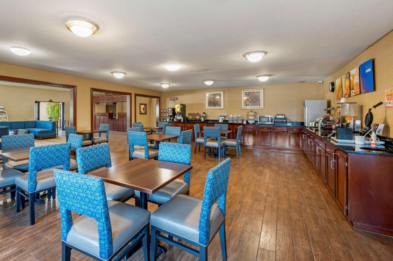 Comfort Inn & Suites Cincinnati Eastgate Εξωτερικό φωτογραφία