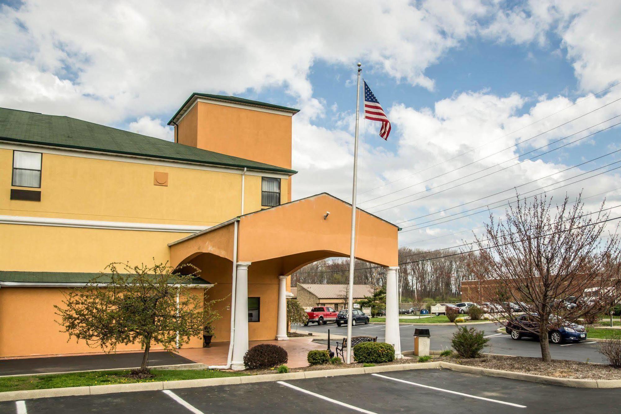 Comfort Inn & Suites Cincinnati Eastgate Εξωτερικό φωτογραφία