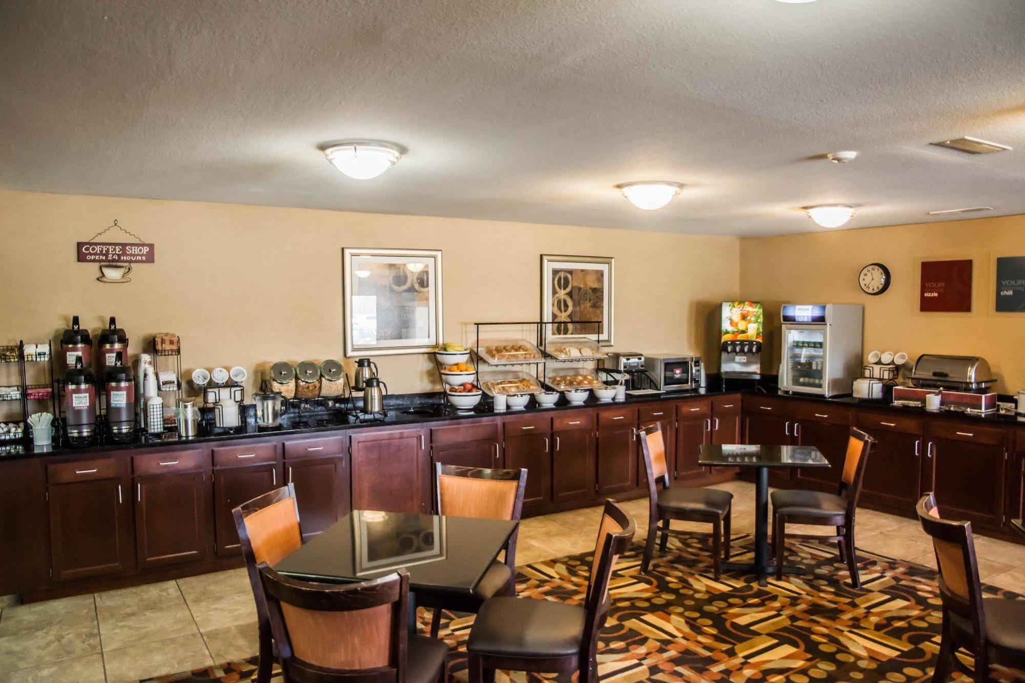 Comfort Inn & Suites Cincinnati Eastgate Εξωτερικό φωτογραφία